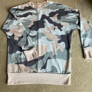 Multi Color Camo Sweatshirt - Amazon size S